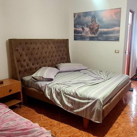 Hotel Nicola Lezhe Bagian luar foto